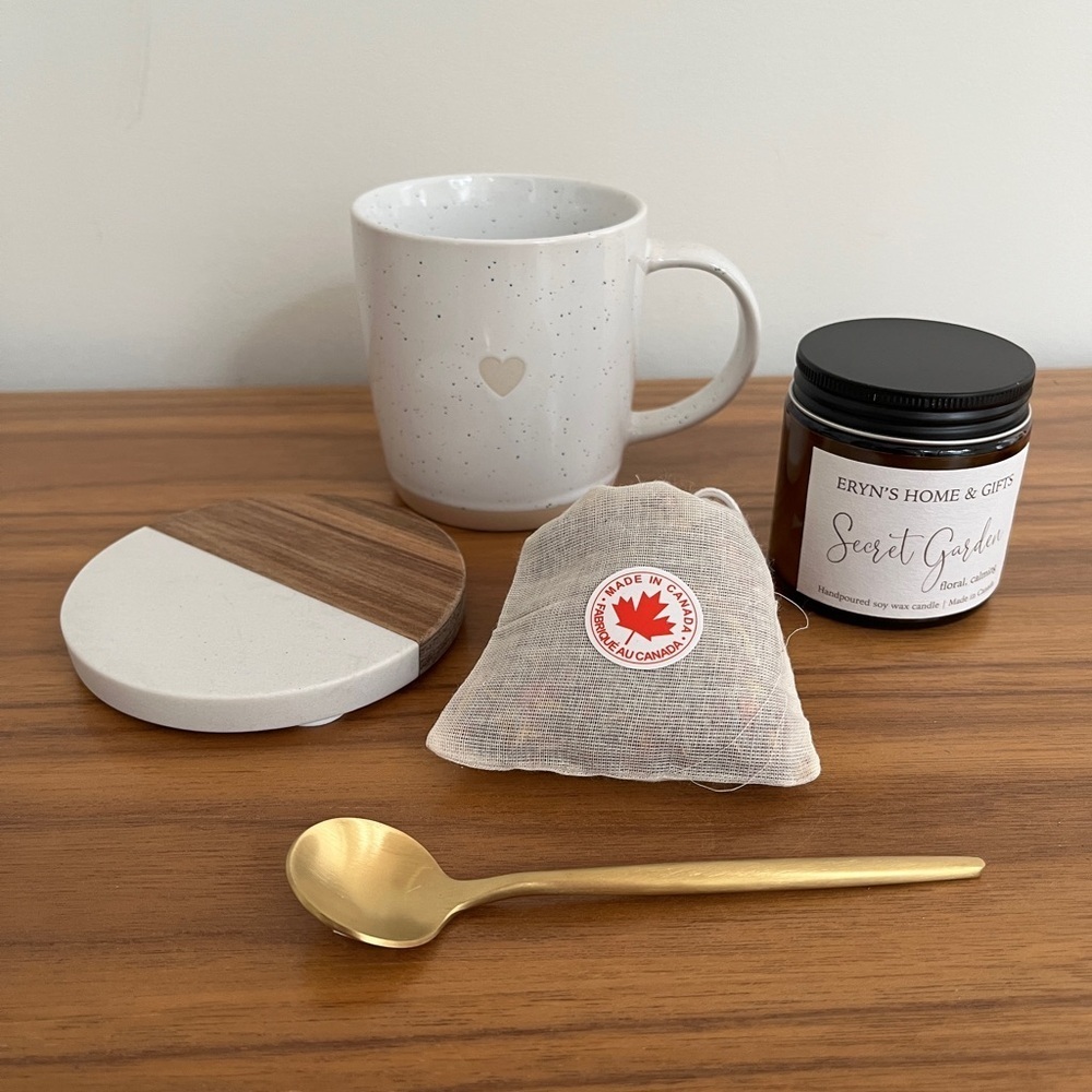 RELAX GIFT Lot of 5 New Items Mug Spoon Coaster Soy Candle Facial Steam Canada